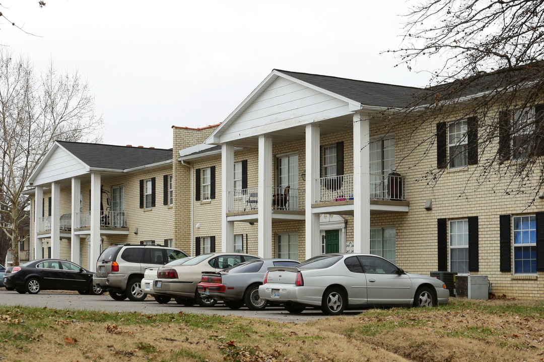 Chapelwood Place Apartments in Henderson, KY - Foto de edificio