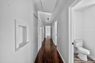 10208 TN-13 in Linden, TN - Building Photo - Building Photo