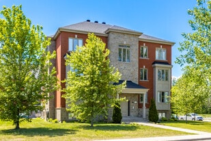 6795 De Maricourt in Longueuil, QC - Building Photo