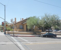 744 E University Blvd in Tucson, AZ - Building Photo