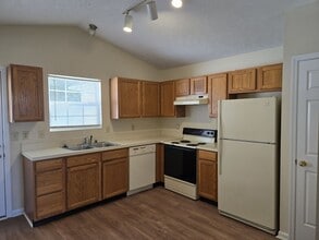 204 Tipchik Dr in Lexington, KY - Building Photo - Building Photo