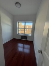 8008 16th Ave, Unit 2F in Brooklyn, NY - Foto de edificio - Building Photo