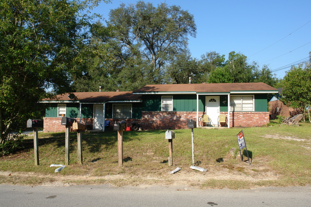 1906 Benton Ave in Niceville, FL - Building Photo