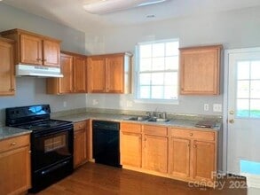 13722 Calloway Glen Dr in Charlotte, NC - Building Photo - Building Photo