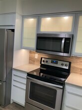 2309 W Texas Ave, Unit 302 in Tampa, FL - Building Photo - Building Photo