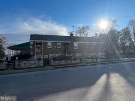 1053 E Sydney St in Philadelphia, PA - Building Photo