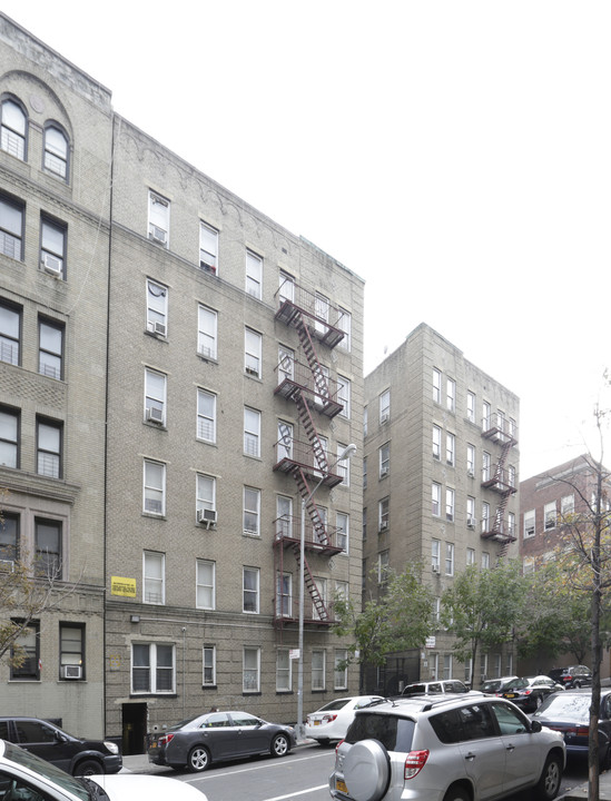 1020 Walton Ave in Bronx, NY - Building Photo