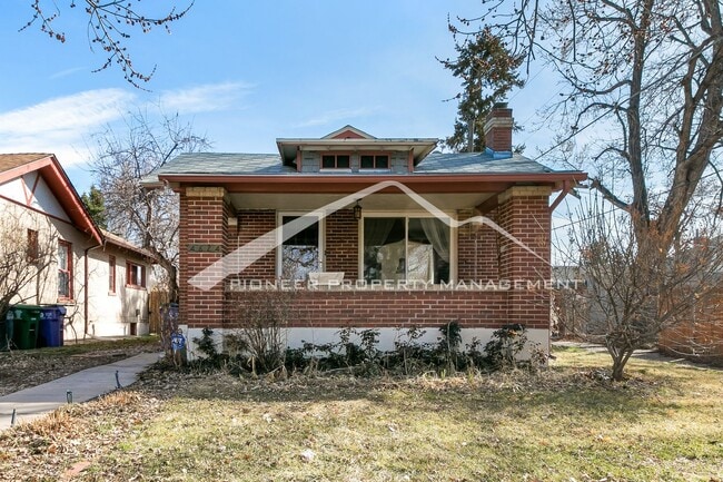 property at 4624 E 16th Ave