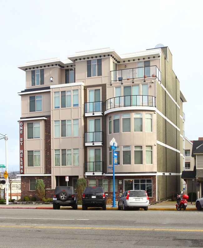 One Saint Helens Apartments in Tacoma, WA - Foto de edificio - Building Photo