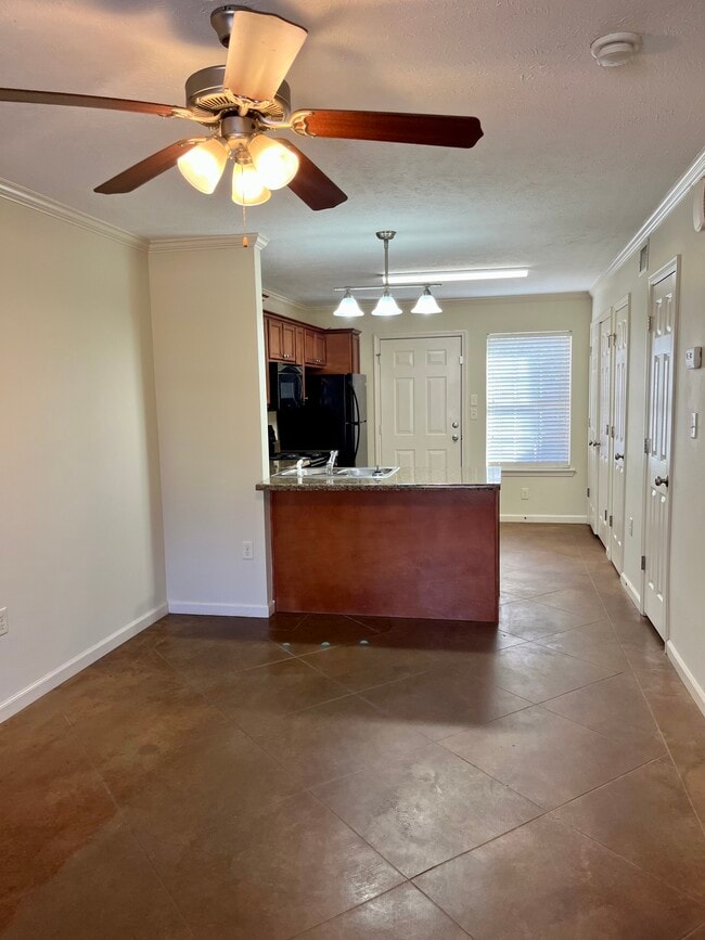 1530 Davis St in Conway, AR - Building Photo - Building Photo