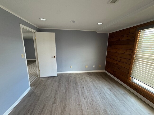 661 Reynoldswood Rd, Unit 1 in Dixon, IL - Building Photo - Building Photo