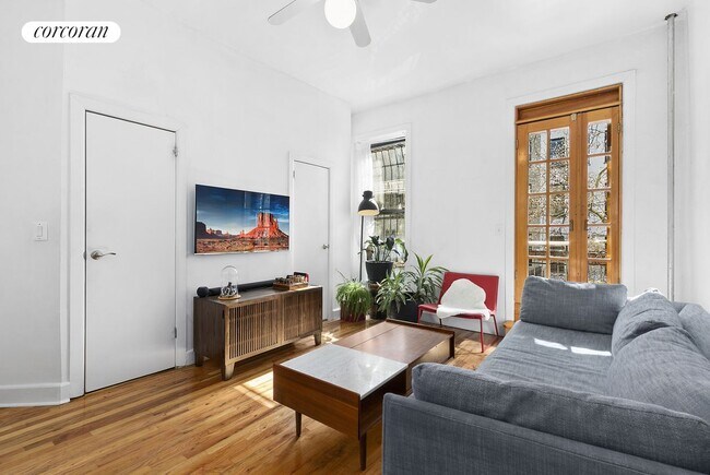 466 8th St in Brooklyn, NY - Building Photo - Building Photo