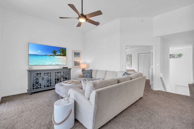 2841 Citrus Lake Dr