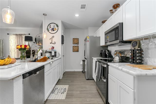 845 Sugartree Dr in Cleburne, TX - Building Photo - Building Photo