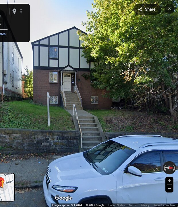 3551 California Ave, Unit Condo unit 1 in Pittsburgh, PA - Foto de edificio