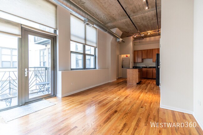 property at 758 N Larrabee St