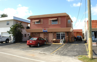 407 S 3rd St in Lake Worth, FL - Building Photo - Building Photo