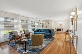 171 Brackett Rd in Rye, NH - Building Photo - Building Photo