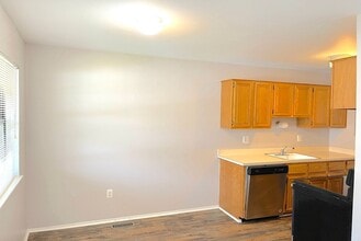 3026 Debra Ct in Auburn Hills, MI - Building Photo - Building Photo