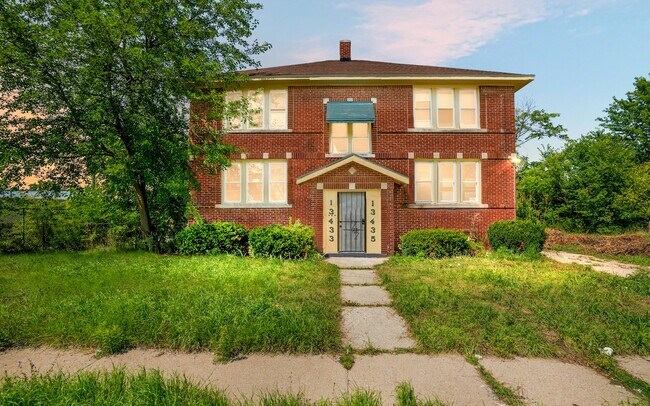 13433 Hazelridge St in Detroit, MI - Building Photo - Building Photo