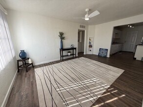 3436 E Willetta St in Phoenix, AZ - Building Photo - Building Photo