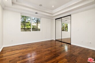 632 Kings Rd in Los Angeles, CA - Building Photo - Building Photo