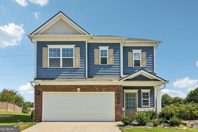 property at 3890 Clarington Dr