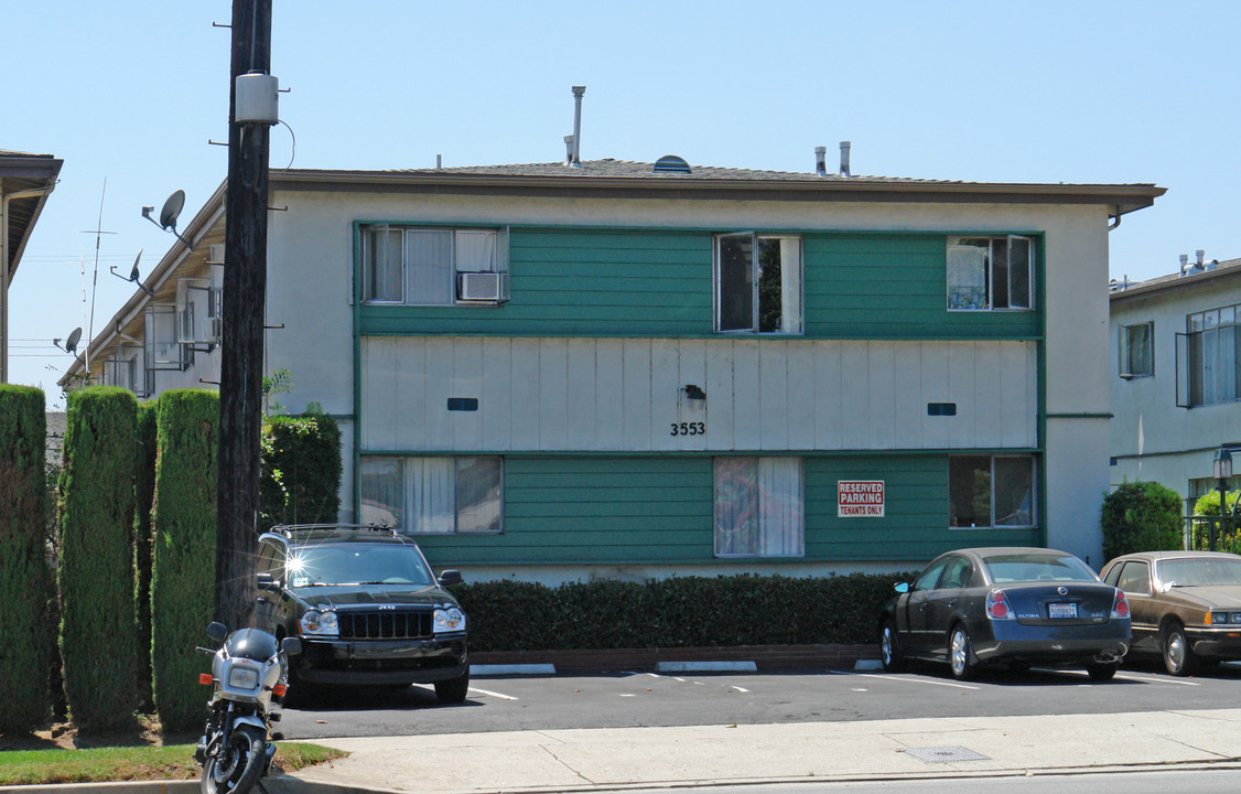 3553 S Sepulveda Blvd in Los Angeles, CA - Building Photo