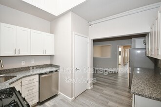933 4th Ave in New Kensington, PA - Building Photo - Building Photo