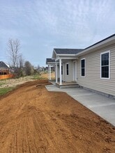 305 Camptown Rd in Bardstown, KY - Building Photo - Building Photo