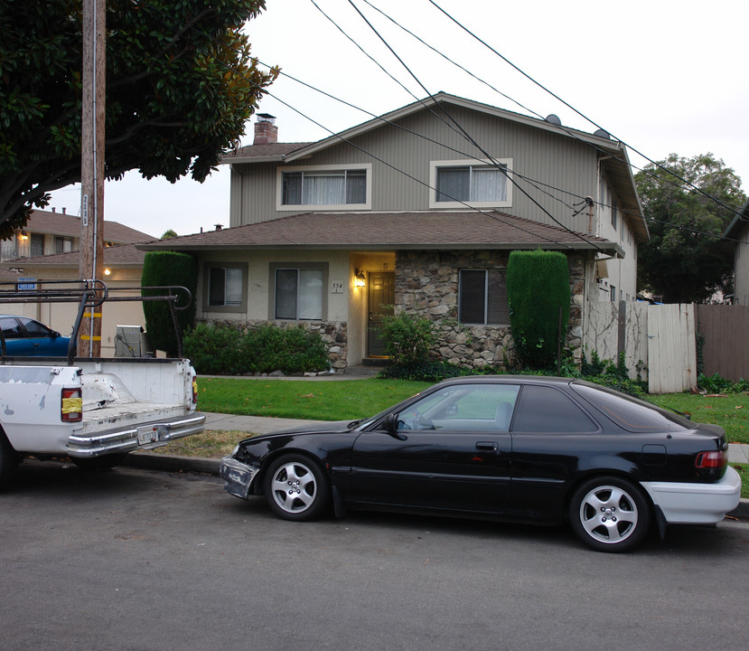 554 Columbia Ave in Sunnyvale, CA - Building Photo