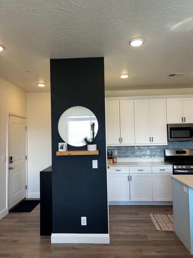 5801 S Garnet Dr in Saint George, UT - Building Photo - Building Photo