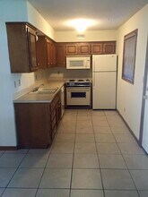 3011 Bainbridge Cir in Lawrence, KS - Building Photo - Building Photo