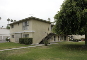 515 N Pauline St in Anaheim, CA - Building Photo