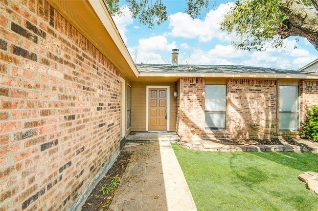 6839 Tara Dr in Richmond, TX - Building Photo - Building Photo