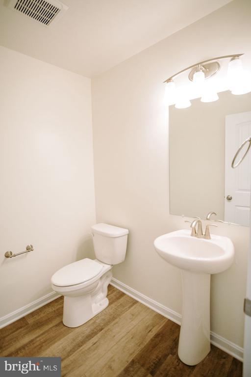 101 Pacer Dr in Hanover, PA - Building Photo - Building Photo