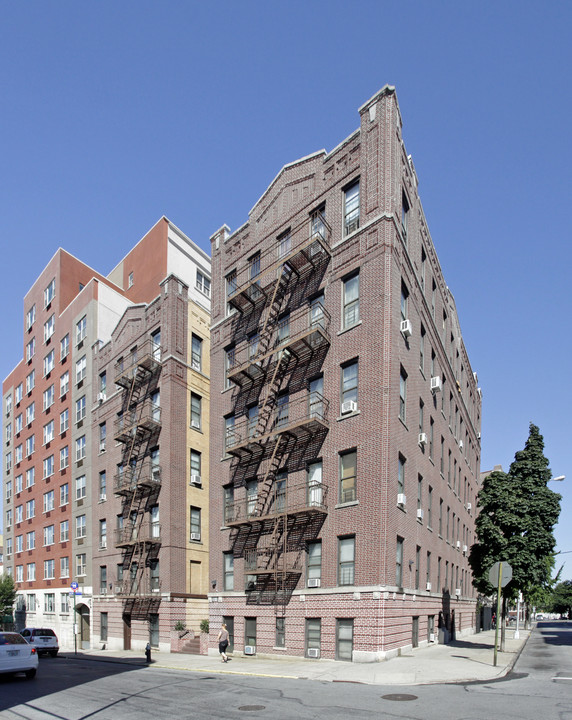 2909 & 2911 Valentine Ave in Bronx, NY - Building Photo