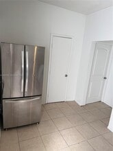 6390 Rodman St in Hollywood, FL - Building Photo - Building Photo