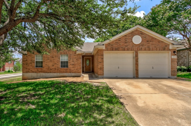 1806 Oakmont Ln
