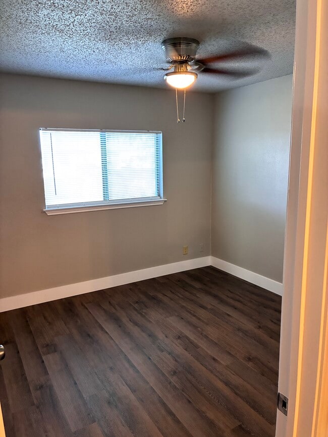 7503 Longing Trail in San Antonio, TX - Building Photo - Building Photo