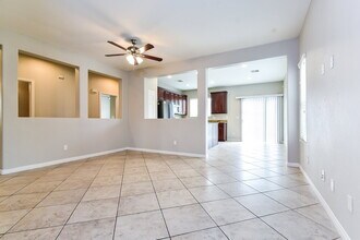 3921 Red Trumpet Ct in North Las Vegas, NV - Building Photo - Building Photo
