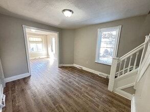 815 N Silk St in Allentown, PA - Building Photo - Building Photo