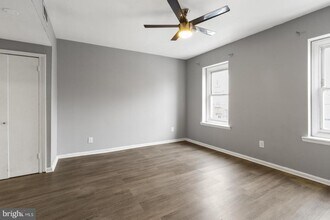 160 Richmond St in Philadelphia, PA - Building Photo - Building Photo