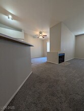 8400 W Charleston Blvd in Las Vegas, NV - Building Photo - Building Photo