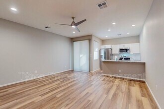 4571 Villa Loma Ln NE in Albuquerque, NM - Building Photo - Building Photo