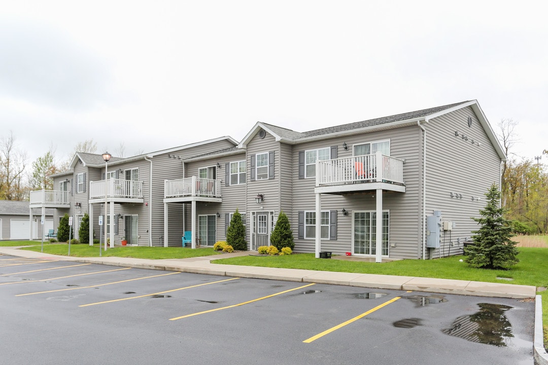 Gateway Apartments in Depew, NY - Foto de edificio