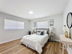 2029 Golf Vista Ct in Orlando, FL - Foto de edificio - Building Photo