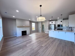 4846-4848 Elvira in Keizer, OR - Building Photo - Building Photo