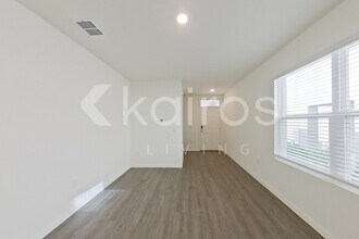 32162 Katelin Cir in Leesburg, FL - Building Photo - Building Photo