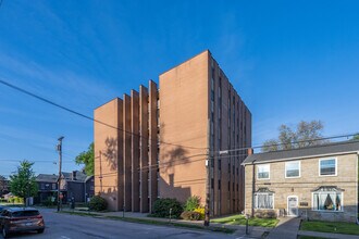 Franklin Towers in Beaver Falls, PA - Building Photo - Building Photo